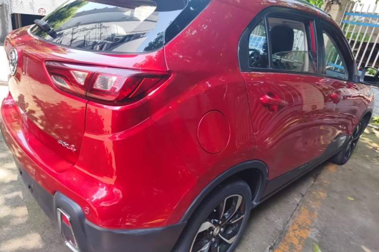 Used Dongfeng Aeolus AX4 2017 1.6L DCT Trendy Style Right Rear Taillight