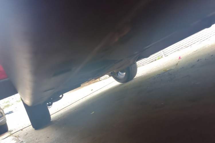 Used Dongfeng Aeolus AX4 2017 1.6L DCT Trendy Style Right Side Sill