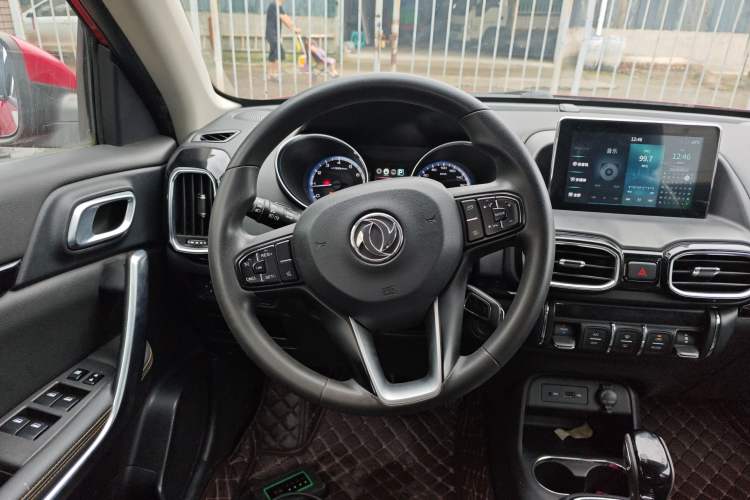 Used Dongfeng Aeolus AX4 2017 1.6L DCT Trendy Style Steering Wheel