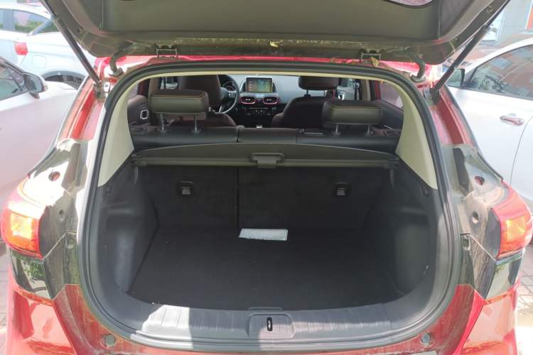 Used Dongfeng Aeolus AX4 2017 1.6L DCT Trendy Style Trunk