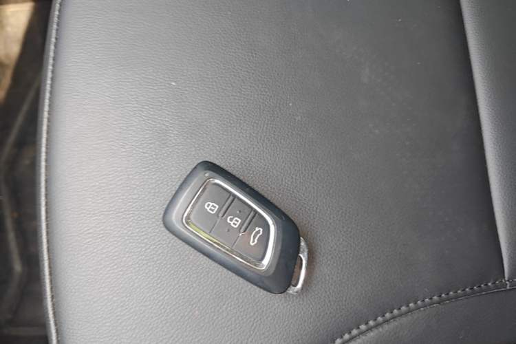 Used Dongfeng Aeolus AX4 2017 1.4T DCT Trendy Edition Vehicle Key