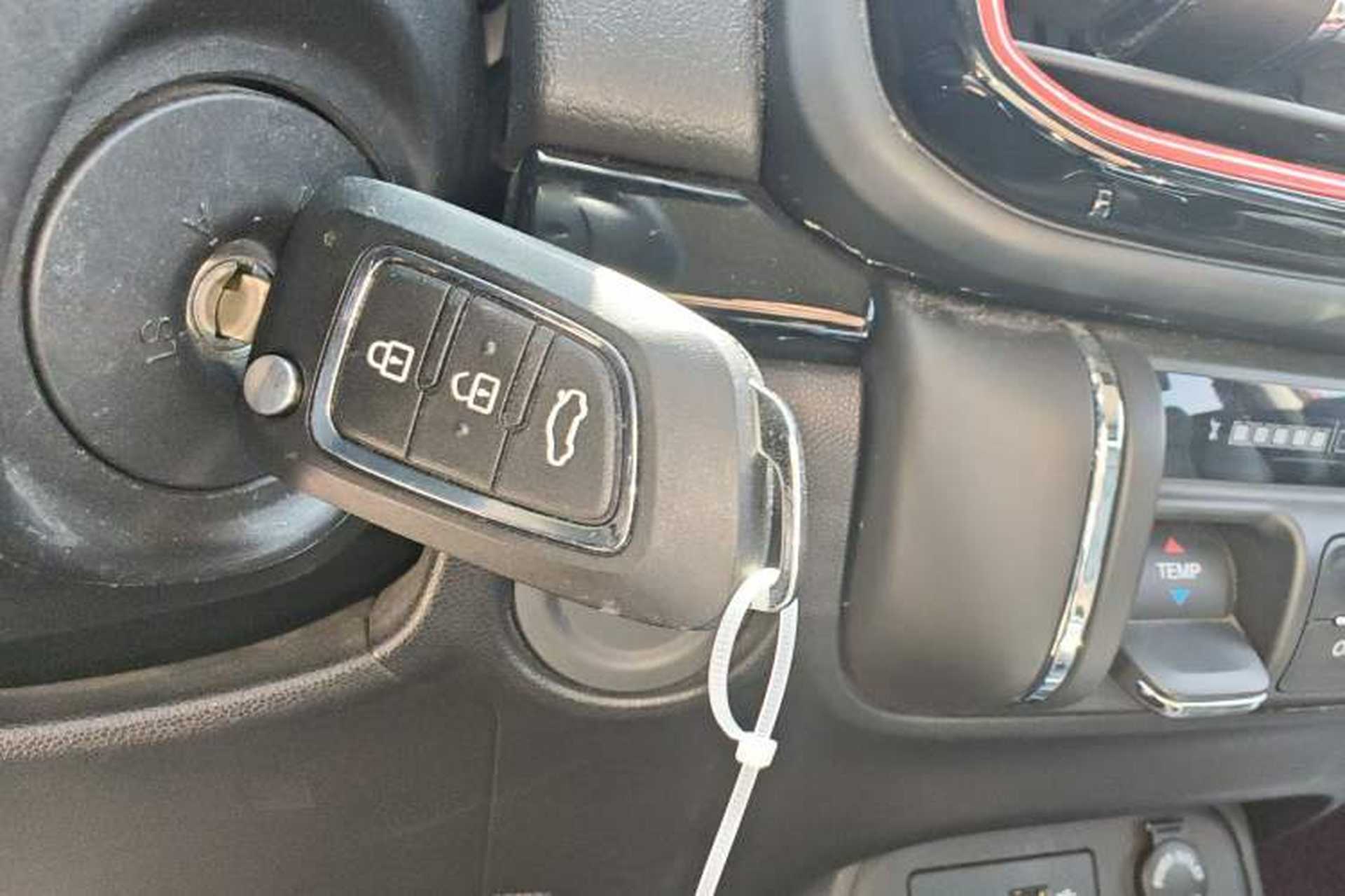 Used Dongfeng Aeolus AX4 2017 1.6L DCT Trendy Style Vehicle Key