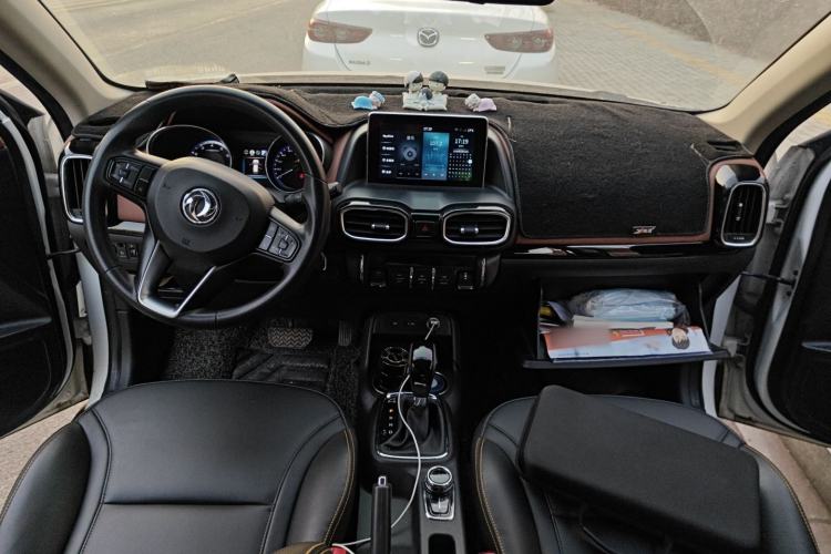 Used Dongfeng Aeolus AX4 2017 1.6L DCT Trendy Style Center Console