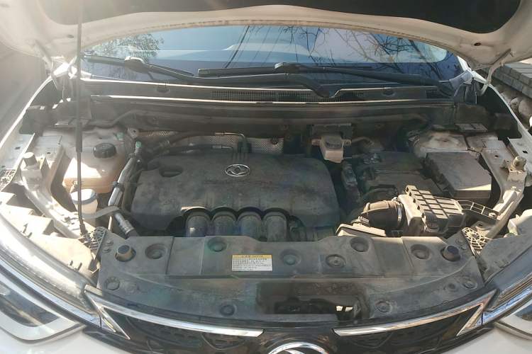 Used Dongfeng Aeolus AX4 2017 1.6L Manual ChaoShang Model Engine Bay