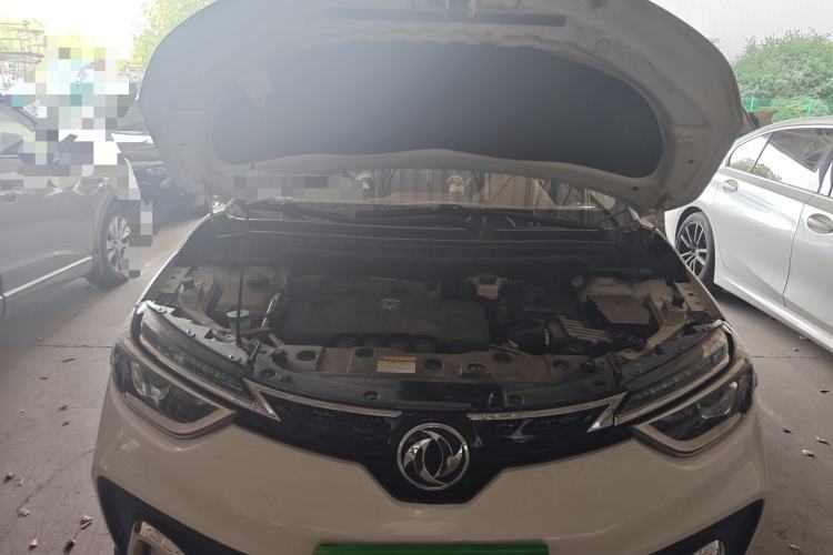 Used Dongfeng Aeolus AX4 2017 1.6L Manual ChaoShang Model Engine Bay