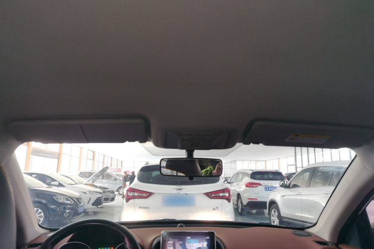 Used Dongfeng Aeolus AX4 2017 1.6L Manual ChaoShang Model Headliner