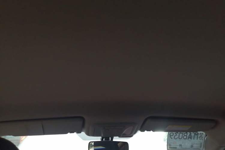 Used Dongfeng Aeolus AX4 2017 1.6L DCT Trendy Style Headliner