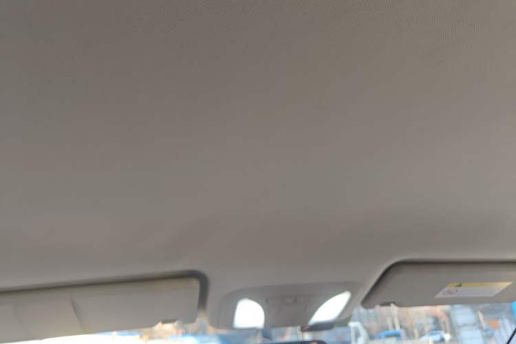 Used Dongfeng Aeolus AX4 2017 1.6L DCT Trendy Style Headliner