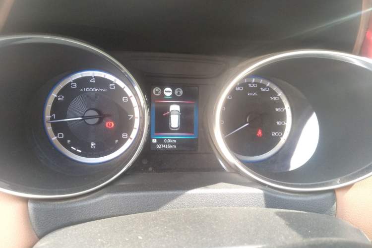 Used Dongfeng Aeolus AX4 2017 1.6L Manual ChaoShang Model Instrument Cluster