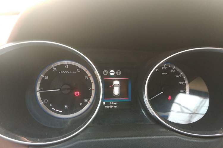 Used Dongfeng Aeolus AX4 2017 1.6L Manual ChaoShang Model Instrument Cluster