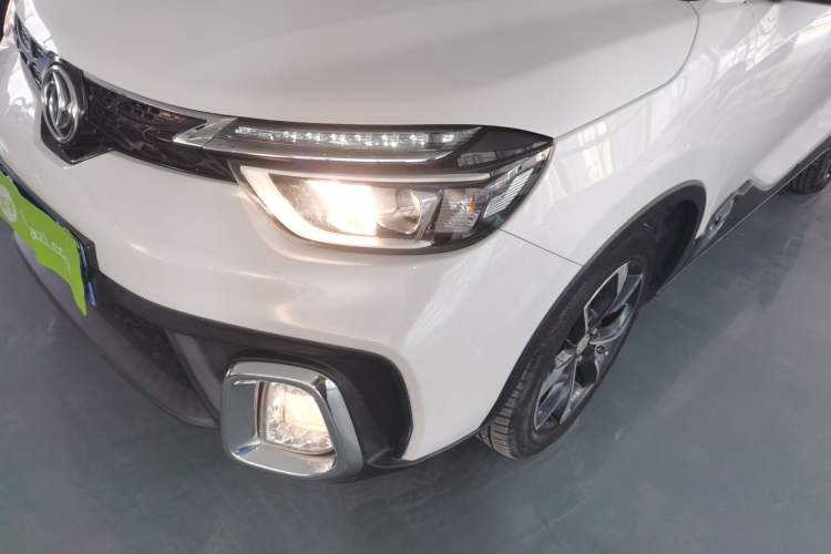 Used Dongfeng Aeolus AX4 2017 1.6L Manual ChaoShang Model Left Front Headlight