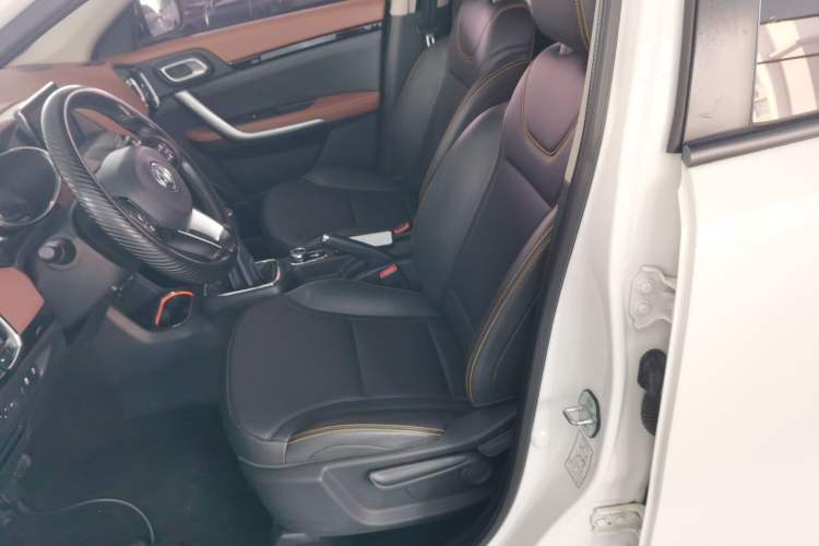 Used Dongfeng Aeolus AX4 2017 1.6L Manual ChaoShang Model Left Front Seat