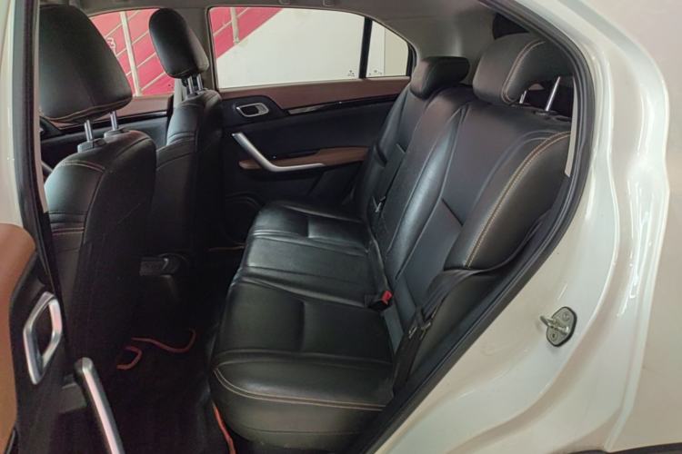 Used Dongfeng Aeolus AX4 2017 1.6L Manual ChaoShang Model Left Rear Seat
