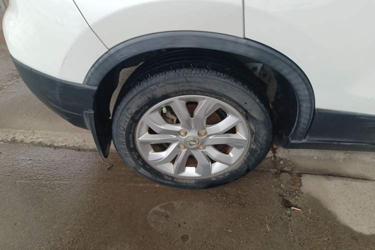 Used Dongfeng Aeolus AX4 2017 1.6L Manual Comfort Model Right Rear Wheel Hub
