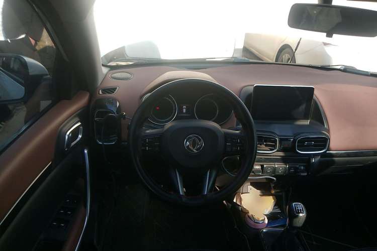 Used Dongfeng Aeolus AX4 2017 1.6L Manual ChaoShang Model Steering Wheel