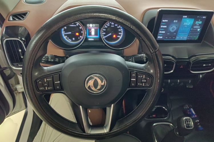 Used Dongfeng Aeolus AX4 2017 1.6L Manual ChaoShang Model Steering Wheel