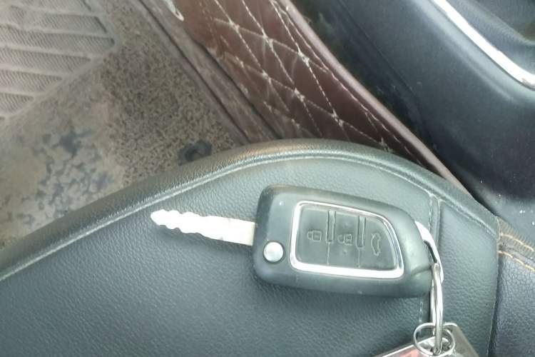 Used Dongfeng Aeolus AX4 2017 1.6L Manual ChaoShang Model Vehicle Key
