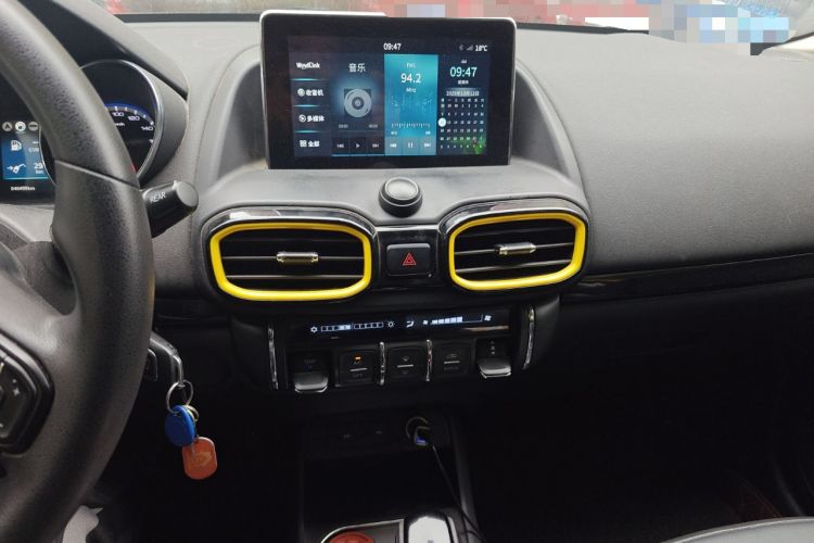 Used Dongfeng Aeolus AX4 2017 1.6L DCT Trendy Style Audio And AC Panel
