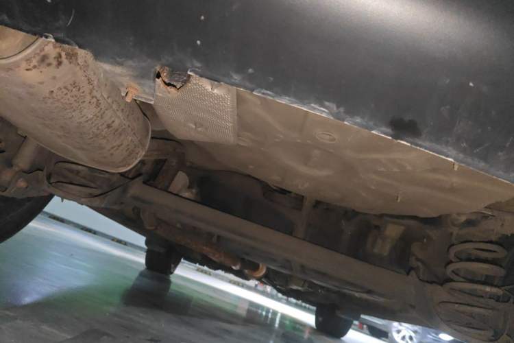 Used Dongfeng Aeolus AX4 2017 1.6L DCT Trendy Style Chassis Rear