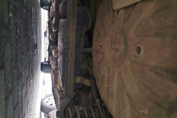 Used Dongfeng Aeolus AX4 2017 1.6L Manual ChaoShang Model Chassis Rear