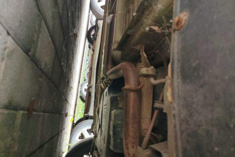 Used Dongfeng Aeolus AX4 2017 1.6L Manual ChaoShang Model Chassis Rear Left
