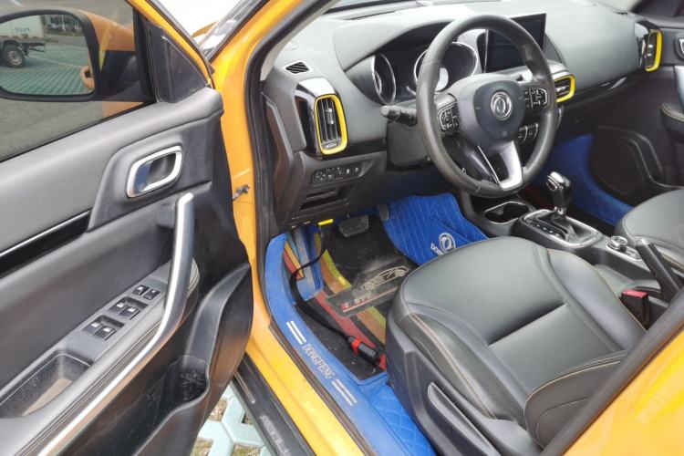 Used Dongfeng Aeolus AX4 2017 1.6L DCT Trendy Style Driver Seat