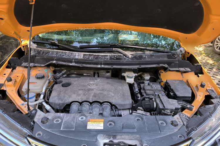 Used Dongfeng Aeolus AX4 2017 1.6L Manual Comfort Model Engine Bay