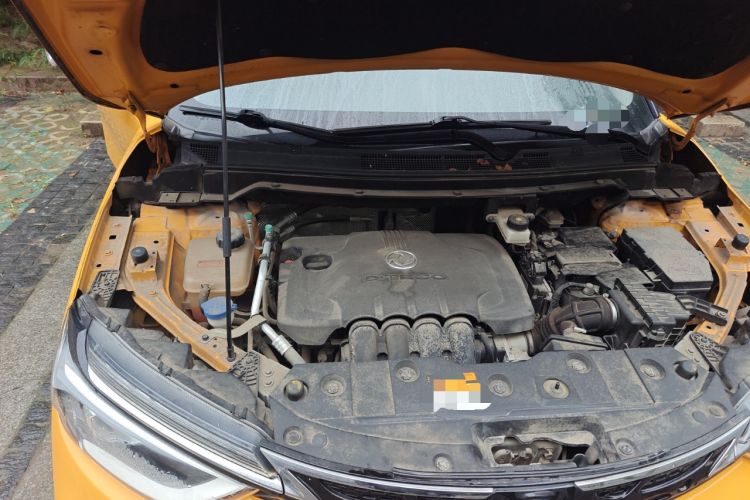 Used Dongfeng Aeolus AX4 2017 1.6L DCT Trendy Style Engine Bay Right