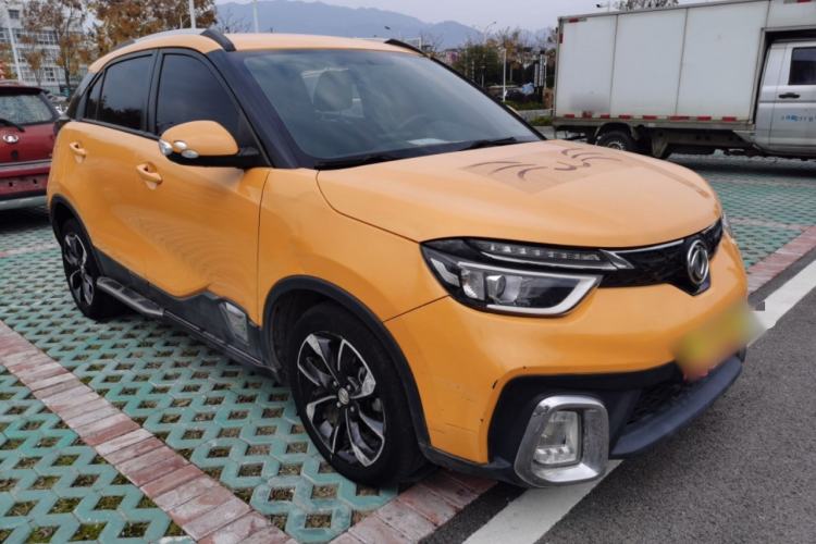 Used Dongfeng Aeolus AX4 2017 1.6L DCT Trendy Style Front Right 45 Deg