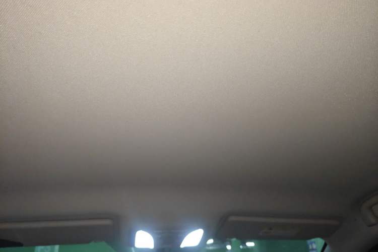 Used Dongfeng Aeolus AX4 2017 1.6L DCT Trendy Style Headliner