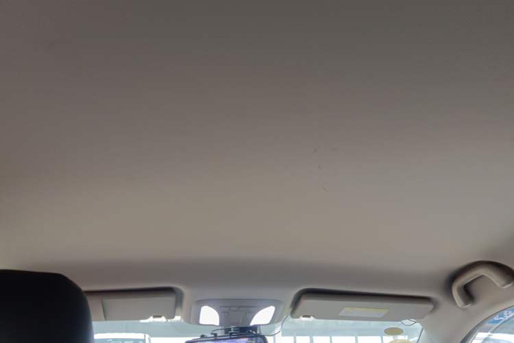 Used Dongfeng Aeolus AX4 2017 1.4T DCT Trendy & Stylish Model Headliner