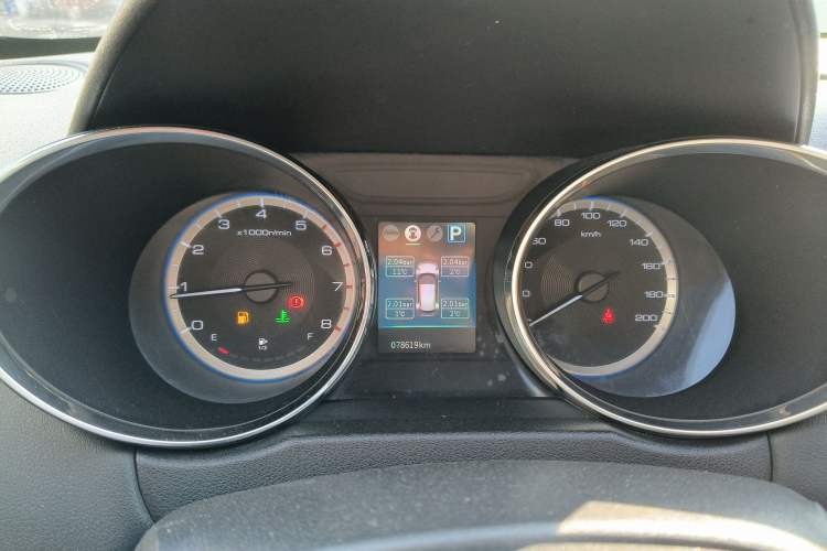 Used Dongfeng Aeolus AX4 2017 1.4T DCT Trendy Edition Instrument Cluster