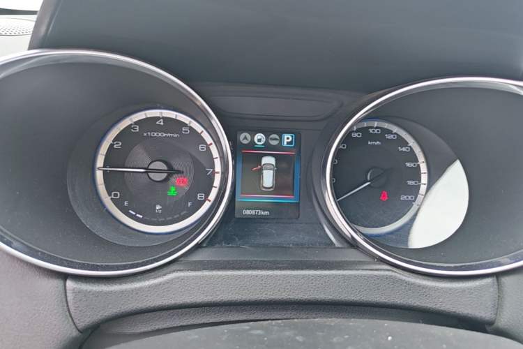 Used Dongfeng Aeolus AX4 2017 1.6L DCT Trendy Style Instrument Cluster