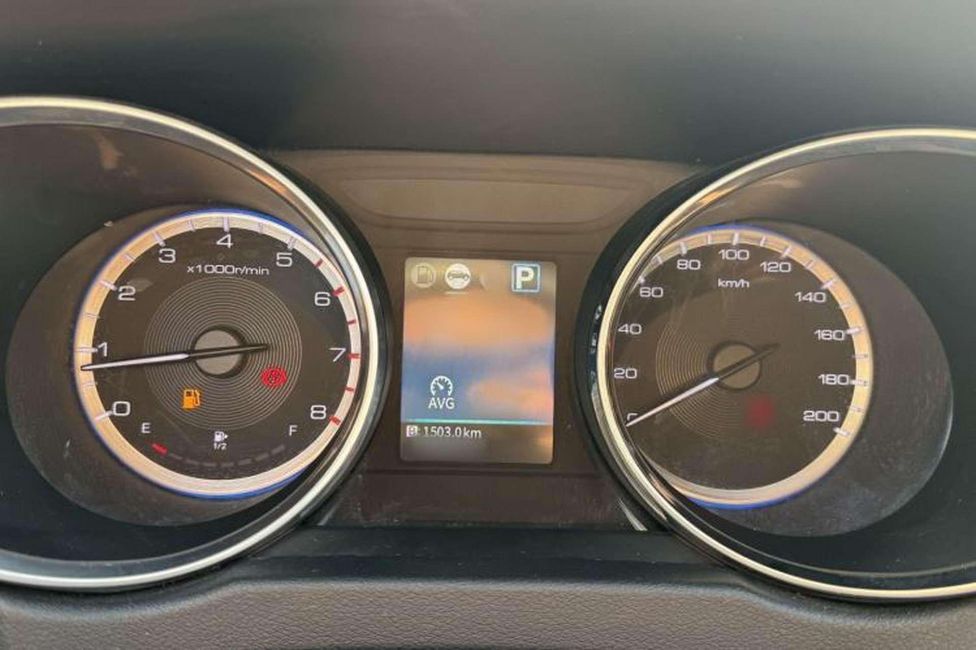 Used Dongfeng Aeolus AX4 2017 1.6L DCT Trendy Style Interior 5
