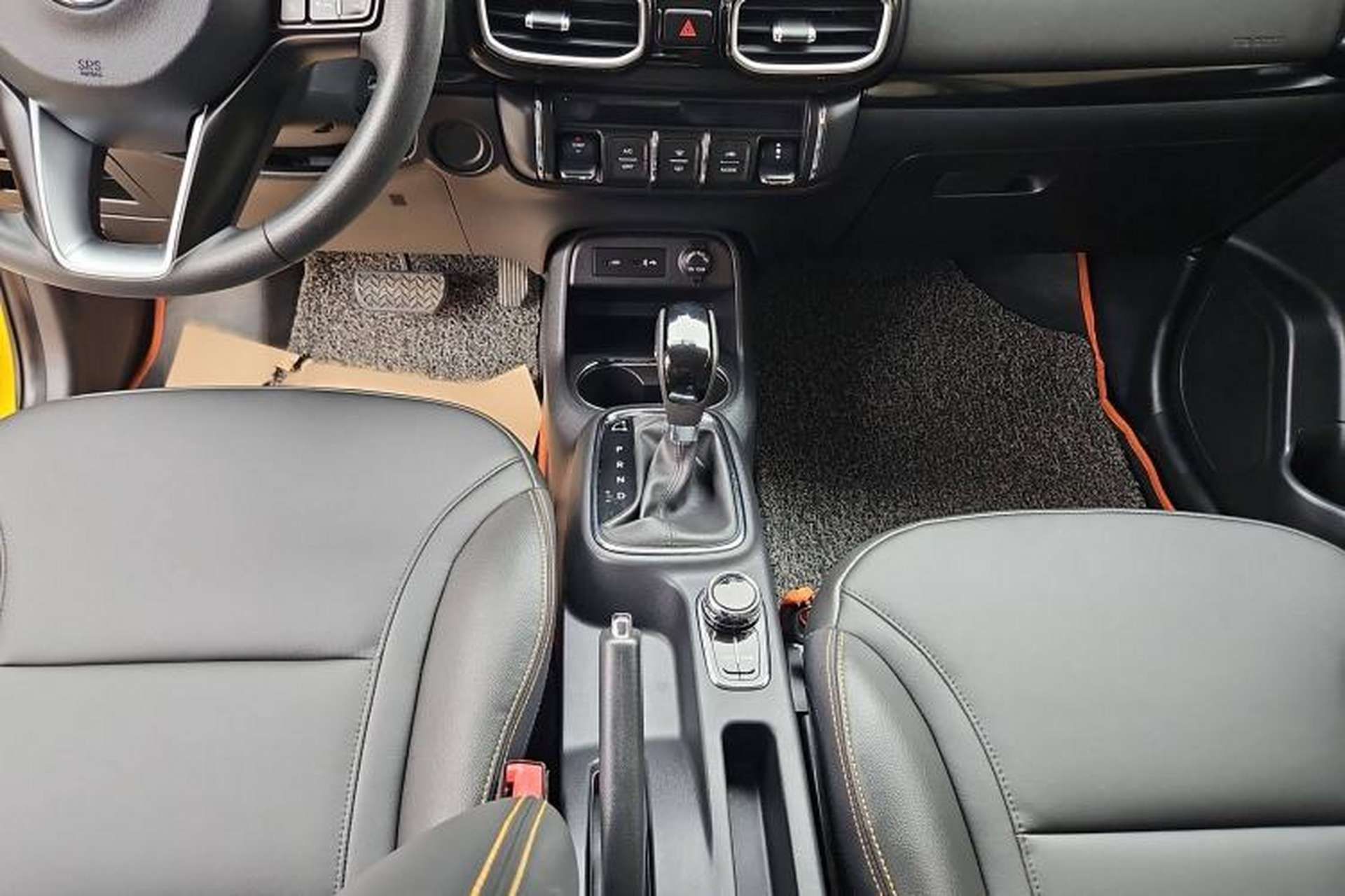 Used Dongfeng Aeolus AX4 2017 1.6L DCT Trendy Style Interior 7