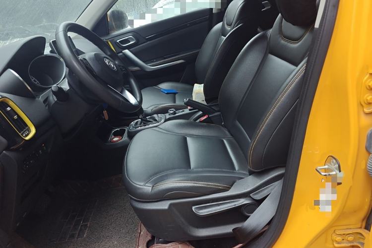 Used Dongfeng Aeolus AX4 2017 1.6L DCT Trendy Style Left Front Seat