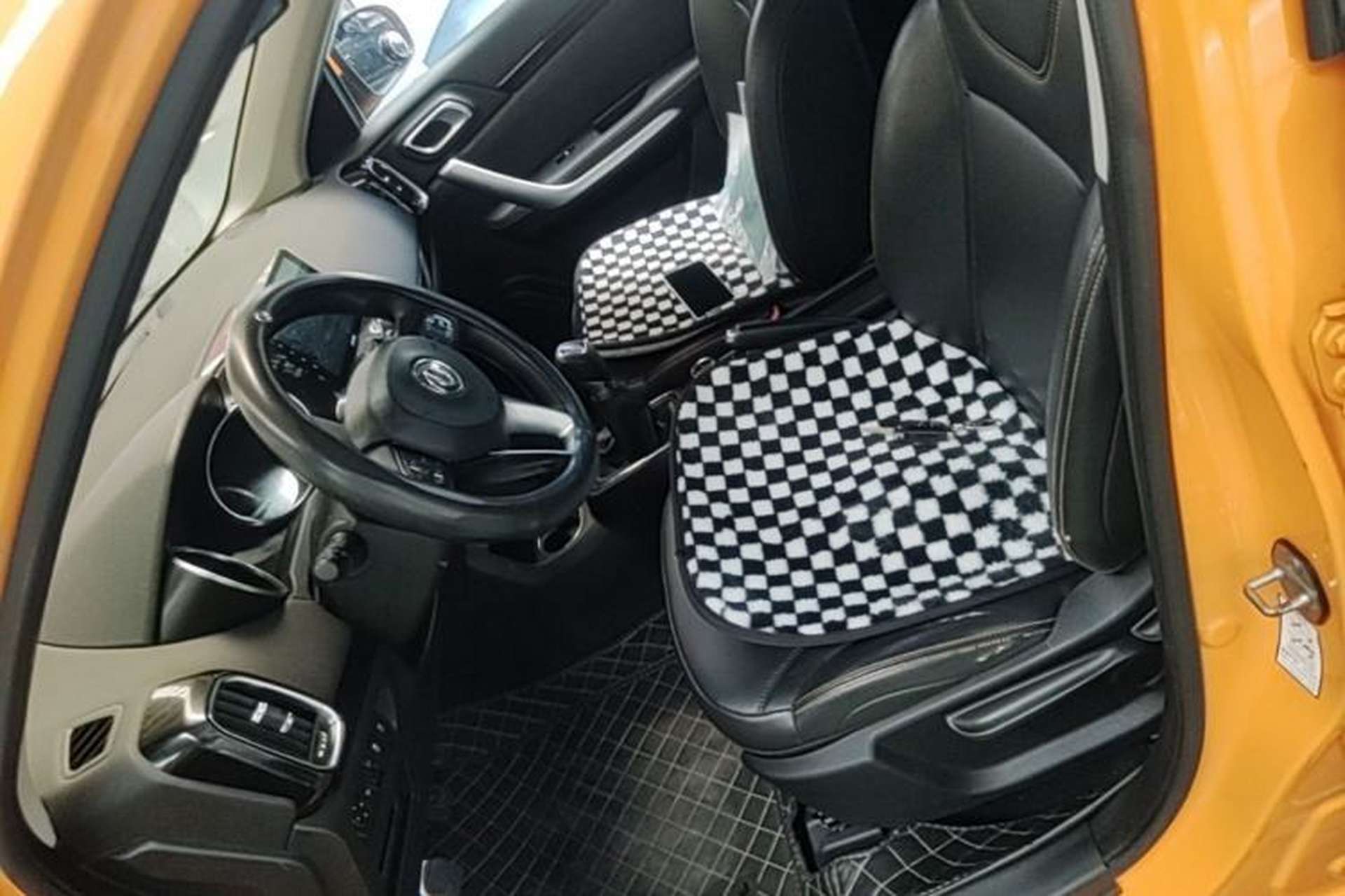 Used Dongfeng Aeolus AX4 2017 1.6L Manual ChaoShang Model Left Front Seat