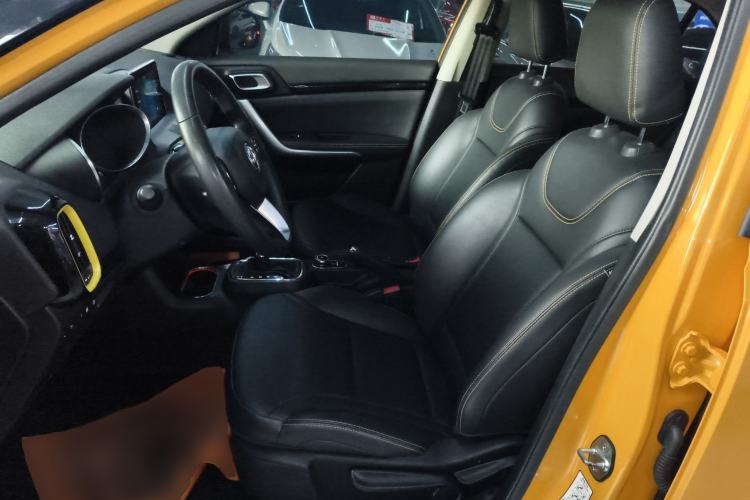 Used Dongfeng Aeolus AX4 2017 1.4T DCT Trendy & Stylish Model Left Front Seat