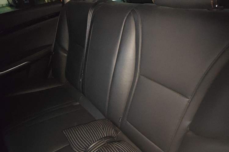 Used Dongfeng Aeolus AX4 2017 1.6L DCT Trendy Style Left Rear Seat