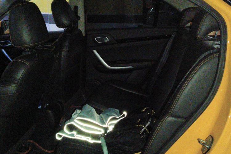 Used Dongfeng Aeolus AX4 2017 1.6L DCT Trendy Style Left Rear Seat