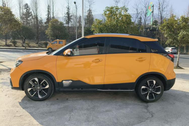 Used Dongfeng Aeolus AX4 2017 1.4T DCT Trendy Edition Left Side