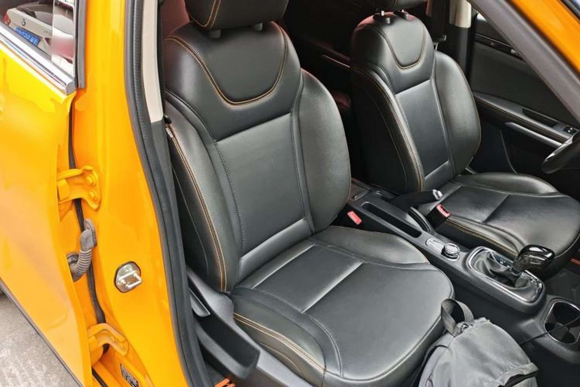 Used Dongfeng Aeolus AX4 2017 1.6L DCT Trendy Style Right Front Seat