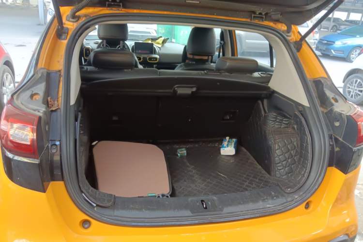Used Dongfeng Aeolus AX4 2017 1.4T DCT Trendy & Stylish Model Trunk