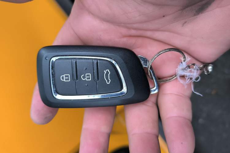 Used Dongfeng Aeolus AX4 2017 1.6L Manual Chao Yue Model Vehicle Key