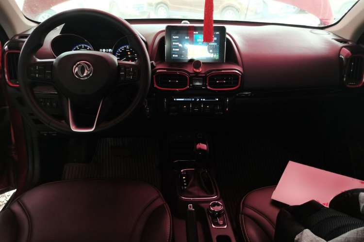 Used Dongfeng Aeolus AX4 2018 1.6L DCT Trendy & Stylish Model with Sunroof Center Console