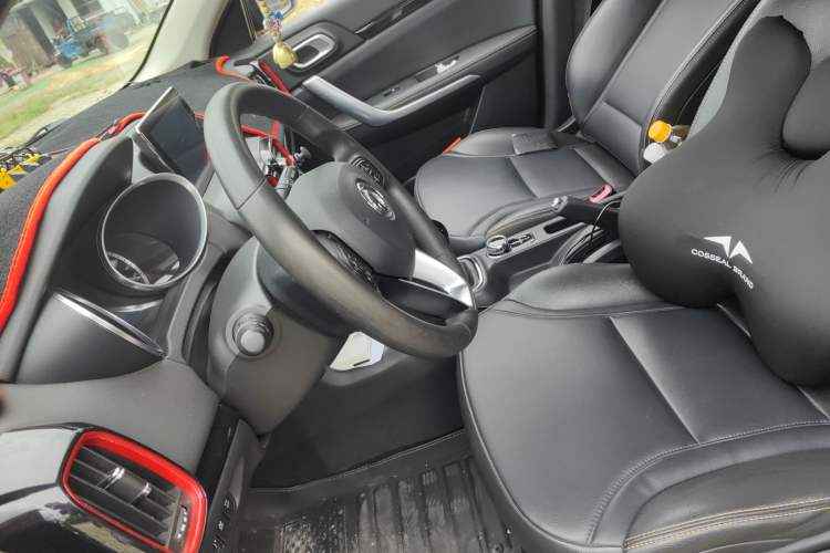 Used Dongfeng Aeolus AX4 2018 1.6L DCT Trendy & Stylish Model with Sunroof Left Front Seat