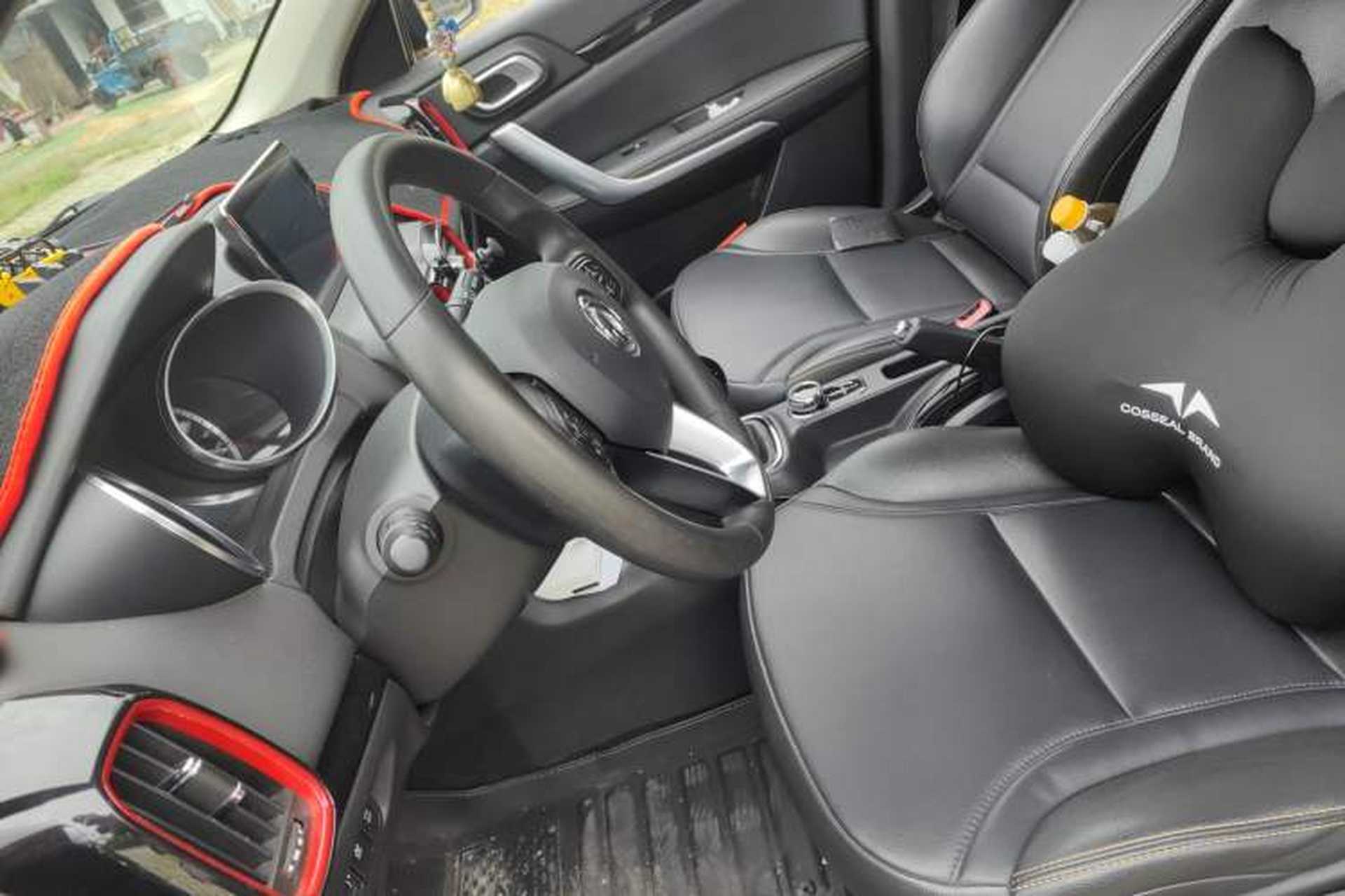 Used Dongfeng Aeolus AX4 2018 1.6L DCT Trendy & Stylish Model with Sunroof Left Front Seat