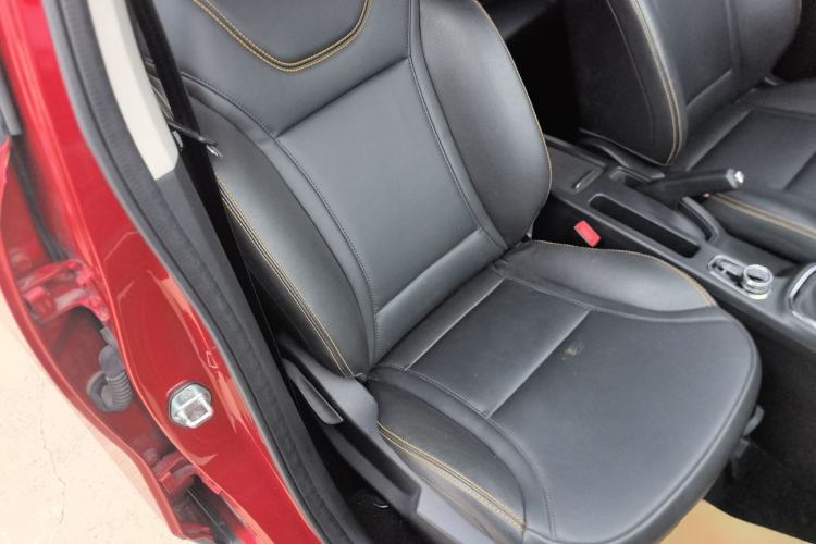 Used Dongfeng Aeolus AX4 2018 1.6L DCT Trendy & Stylish Model with Sunroof Right Front Seat
