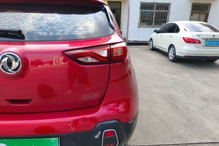 Used Dongfeng Aeolus AX4 2018 1.6L Manual Trendy Model with Sunroof Right Rear Taillight
