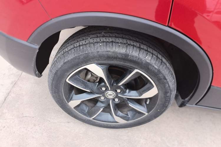 Used Dongfeng Aeolus AX4 2018 1.6L DCT Trendy & Stylish Model with Sunroof Right Rear Wheel Hub